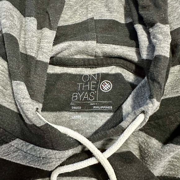 On the Byas Lightweight Hoodie | Gray/Black Striped | Size L | Excellent - Picture 2 of 5